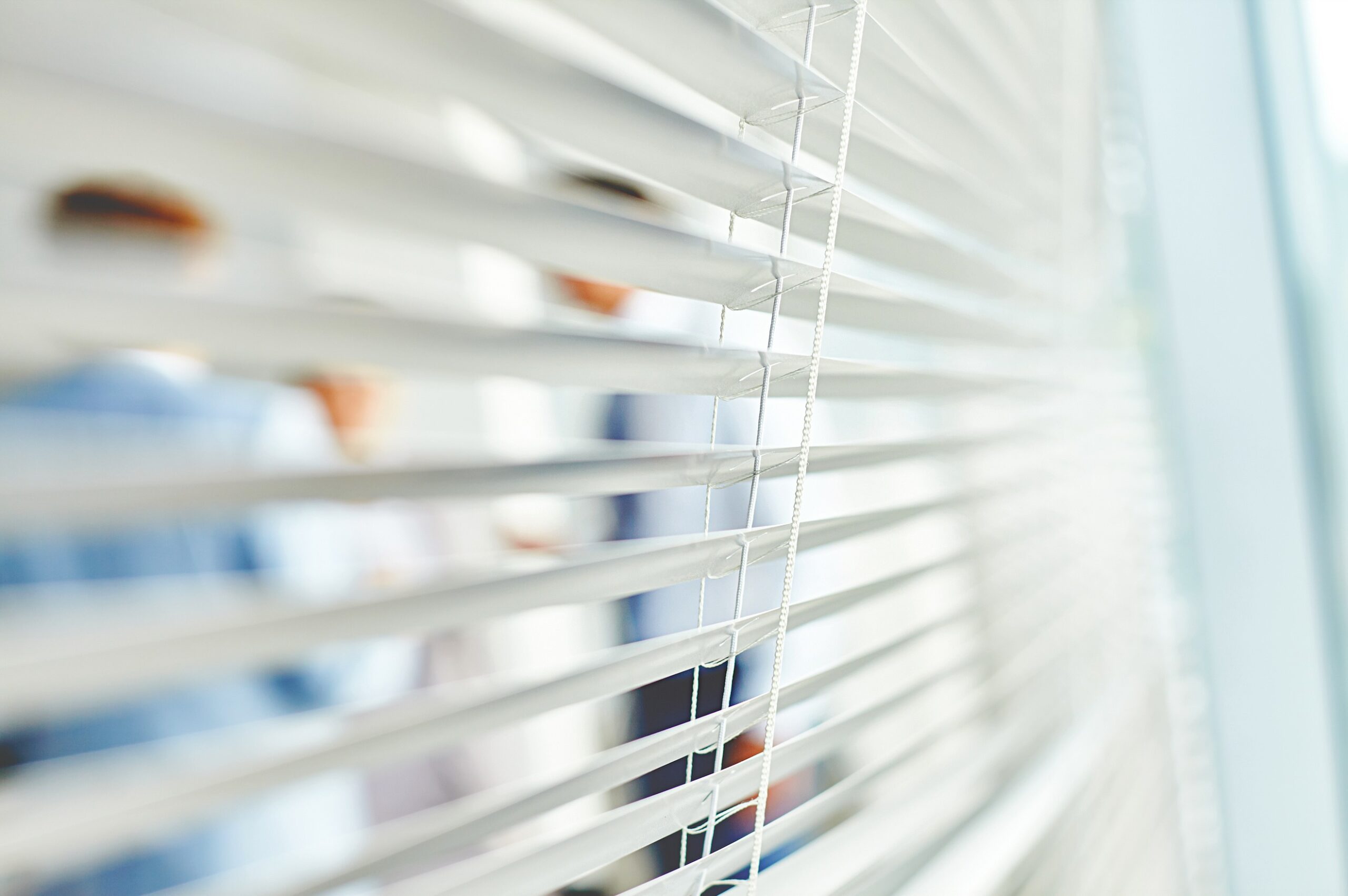 come installare tende veneziane