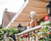 come mettere le tende in una veranda